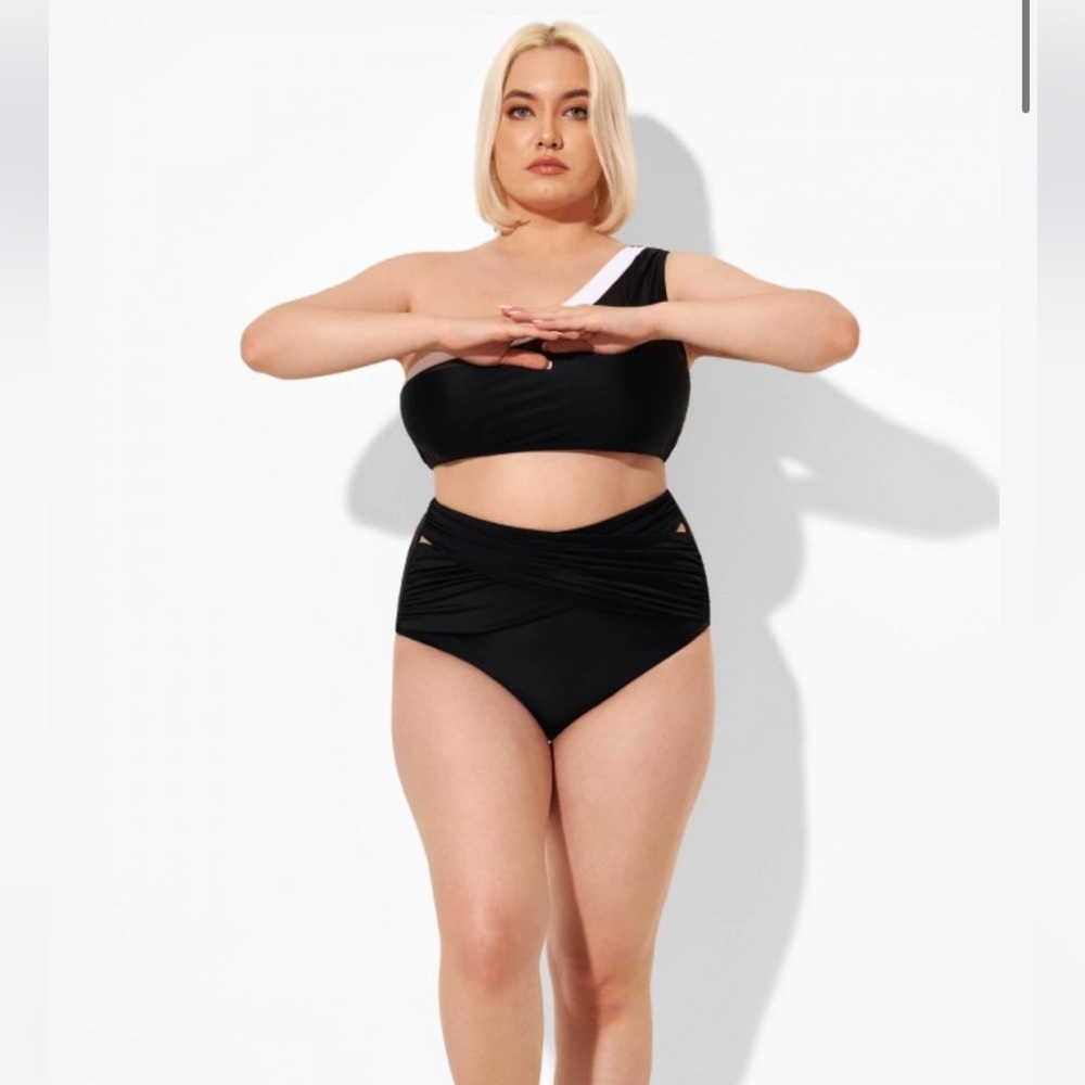 NWT - XL - Black Bandage Sexy Women Beach Brief